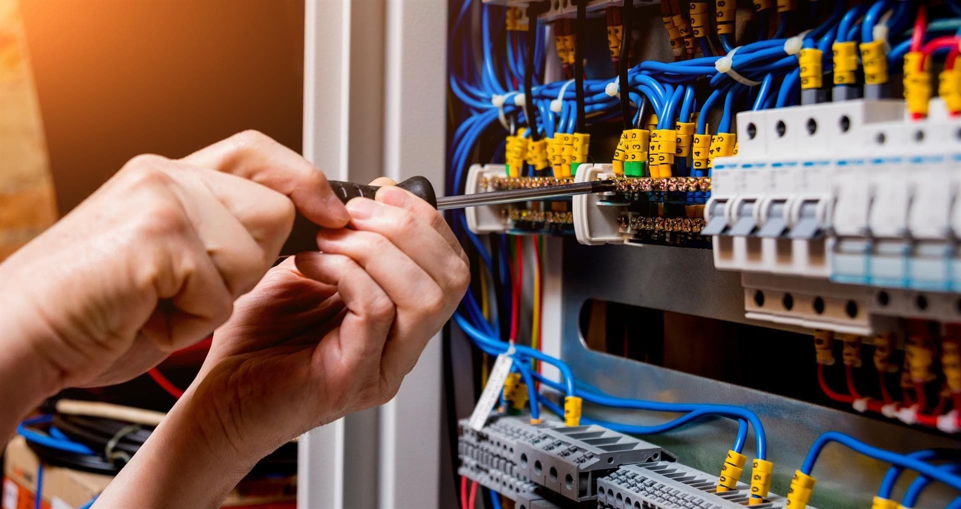 Installation of an electrical system